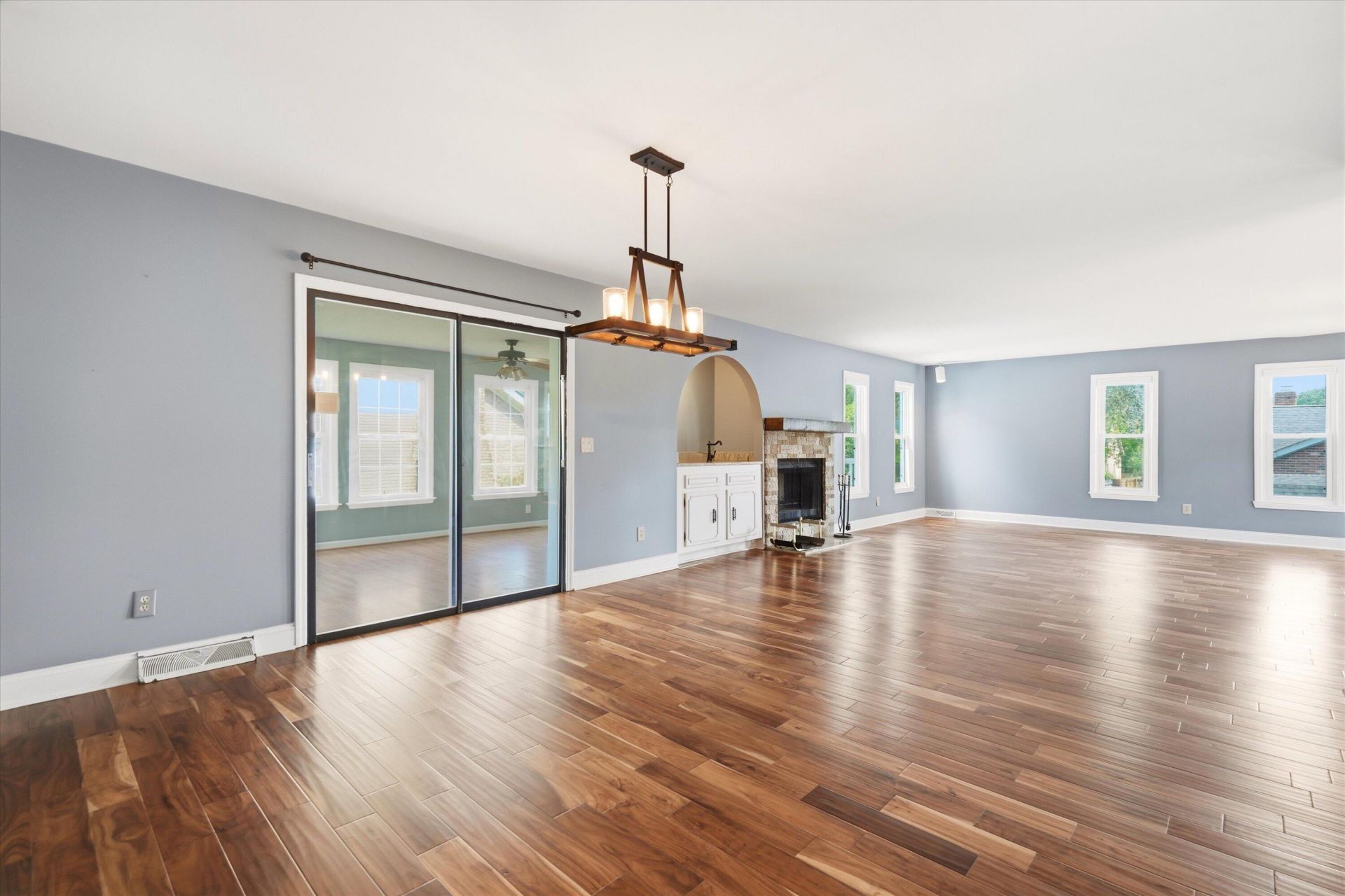 1082 Stonehenge Drive Photo 36