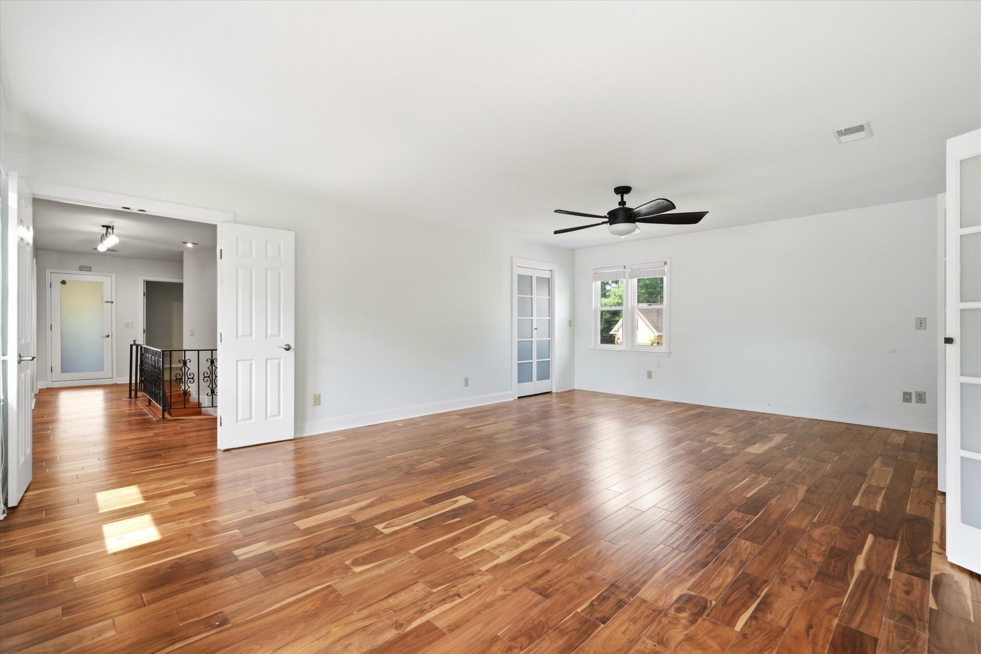 1082 Stonehenge Drive Photo 43