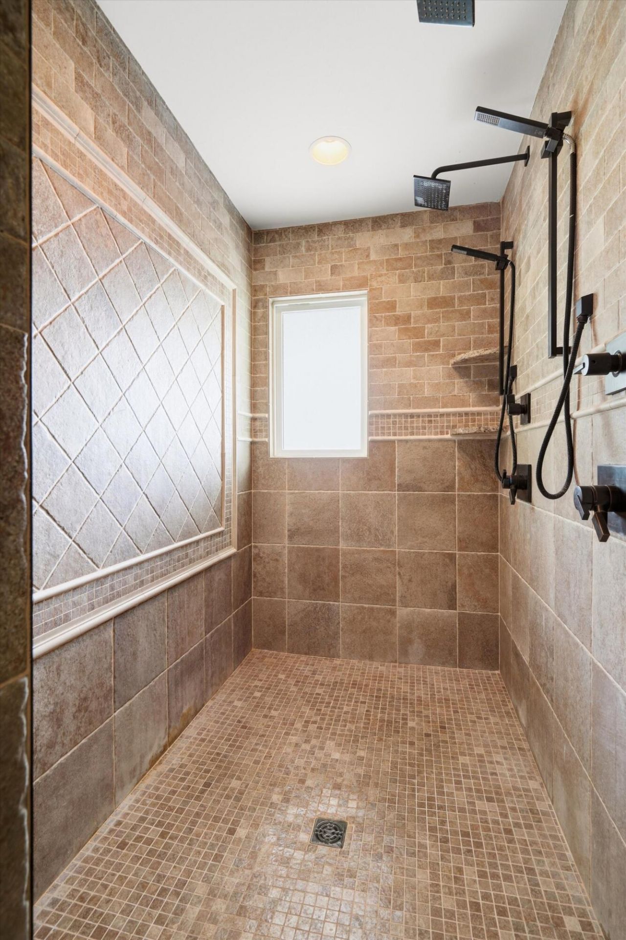 1082 Stonehenge Drive Photo 47