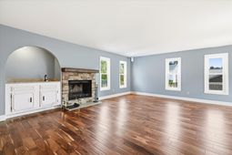 1082 Stonehenge Drive photo 4