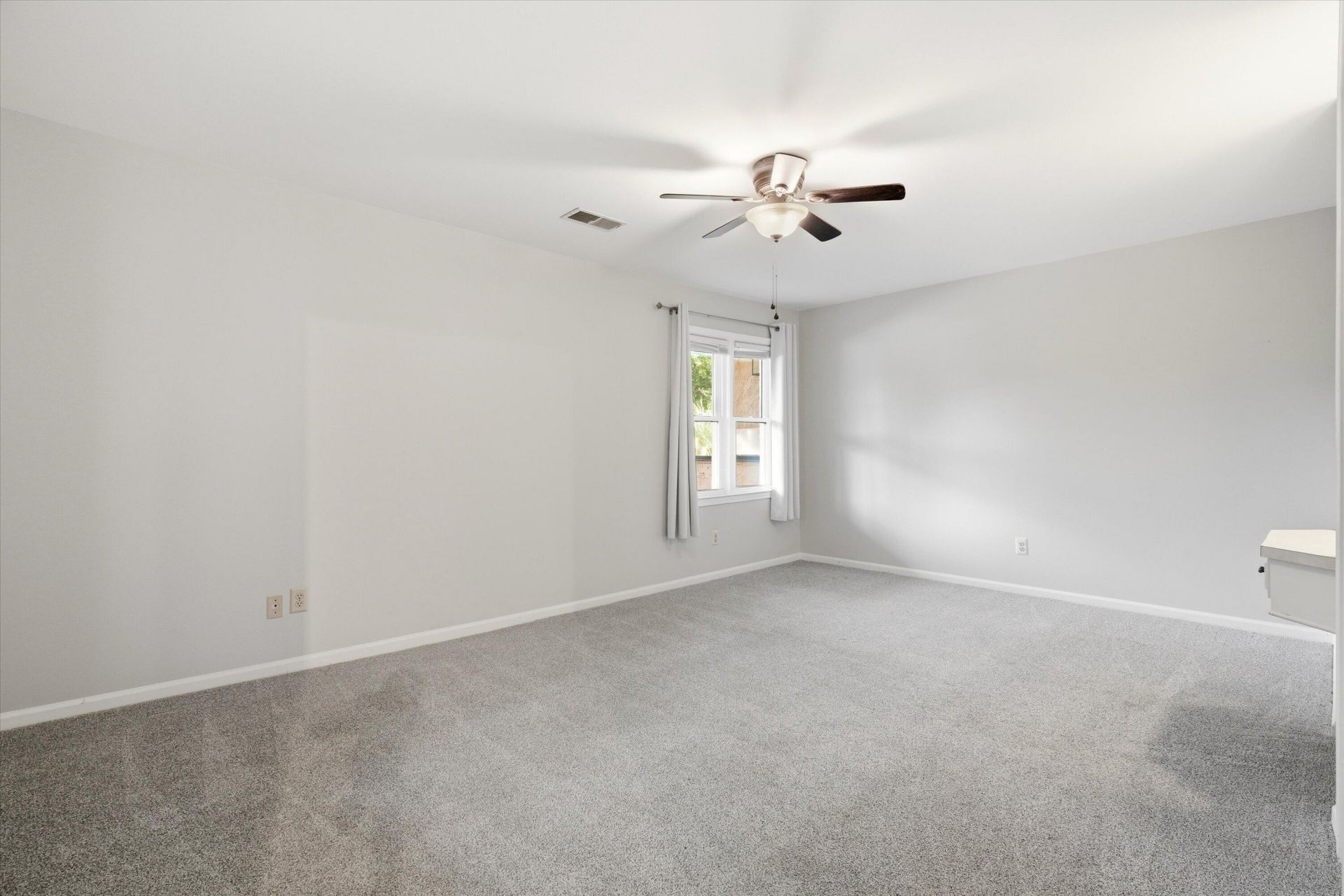 1082 Stonehenge Drive Photo 52