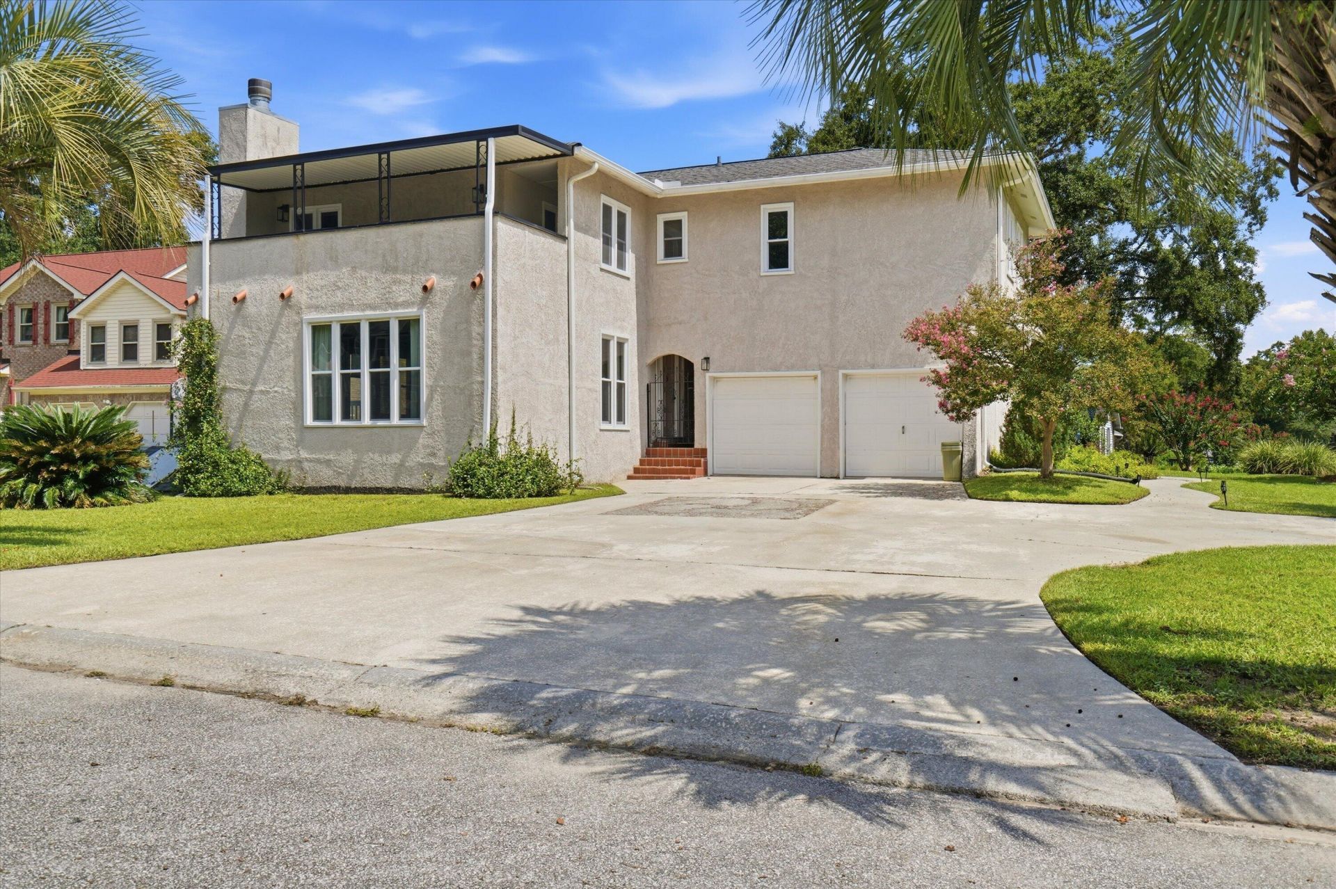 1082 Stonehenge Drive Photo 8