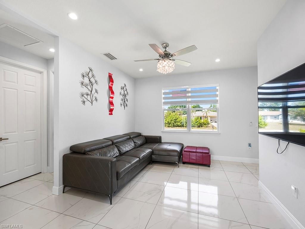 27257 Pinecrest Ln, Bonita Springs, FL 34135 Photo