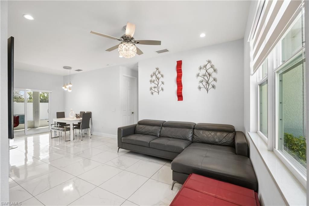 27257 Pinecrest Ln, Bonita Springs, FL 34135 Photo