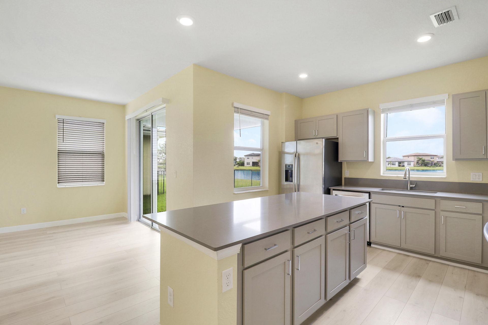 8292 NW Greenbank Circle, Port Saint Lucie, FL 34987 Photo