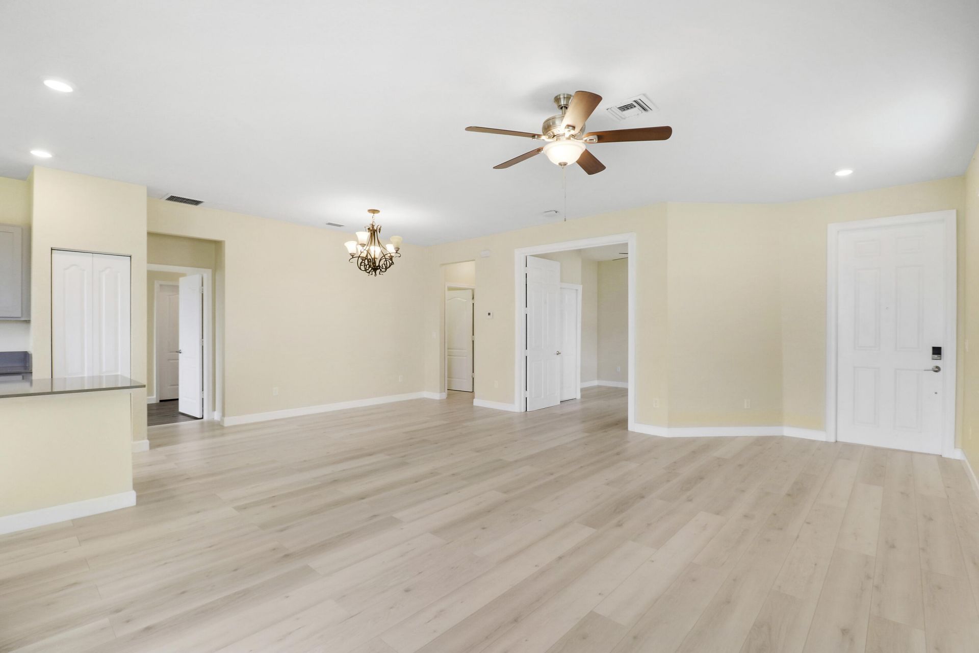 8292 NW Greenbank Circle, Port Saint Lucie, FL 34987 Photo