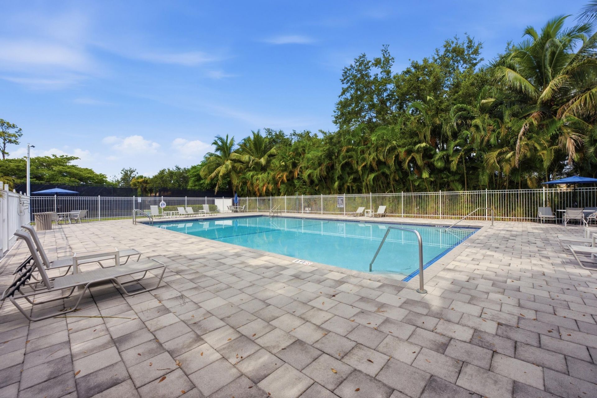 711 Forest Club Drive, Unit 119, Wellington, FL 33414 Photo