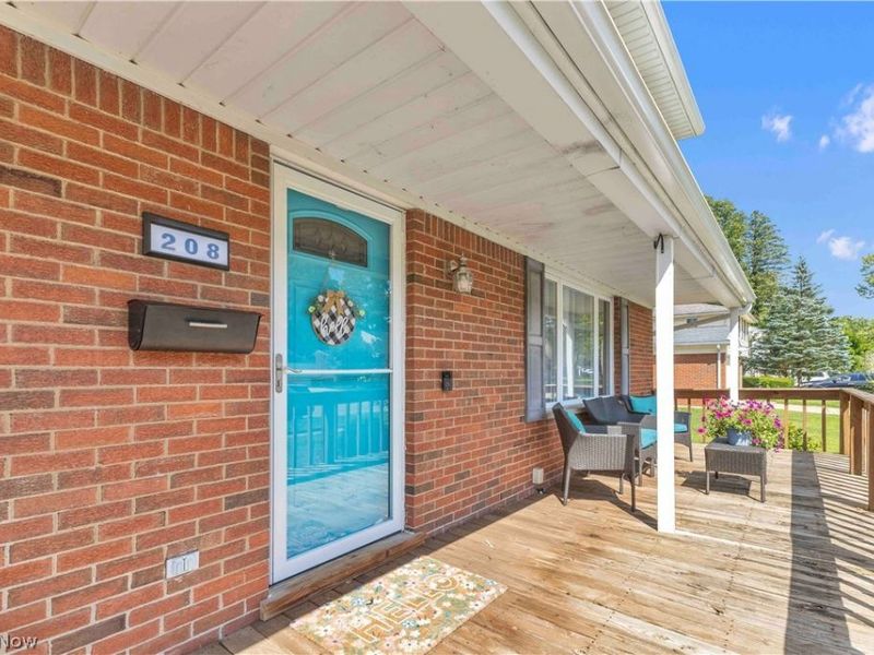 208 Georgia Avenue, Elyria, OH 44035 Photo 2