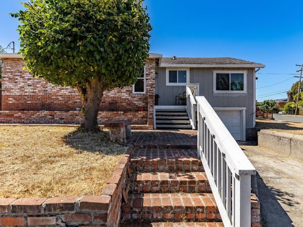 836 W 8th Street, Benicia, CA 94510