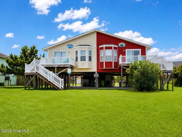 219 Coastal Drive , North Topsail Beach, NC 28460