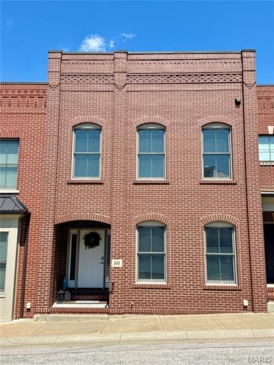 105 E Main Street , Washington, MO 63090 Main Photo