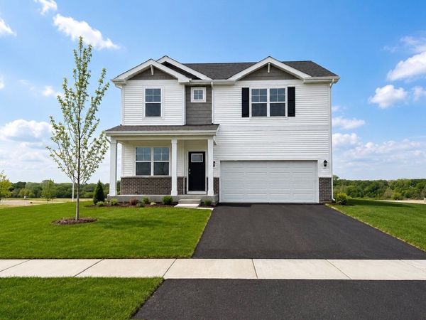 999 SAPPHIRE Lane , Montgomery, IL 60538