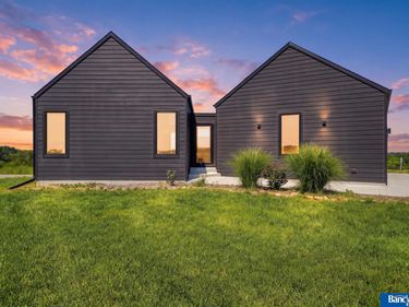 19745 SW 58th Street, Hallam, NE 68368