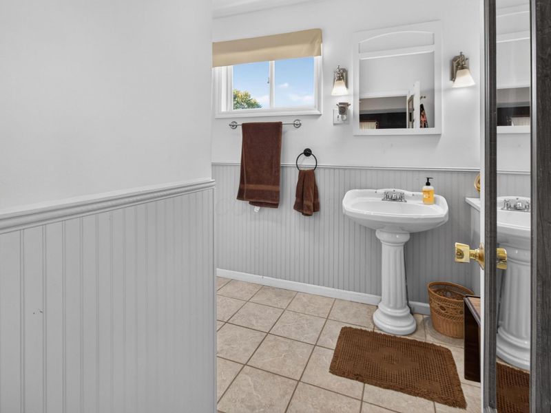 6675 National Road SE, Jacksontown, OH 43030 Photo 7