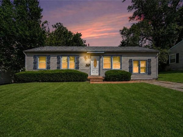 5624 E 101st Terrace, Kansas City, MO 64137