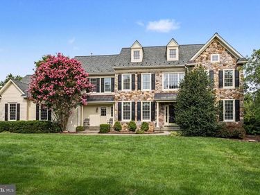 125 MUIRFIELD LANE, CHALFONT, PA 18914