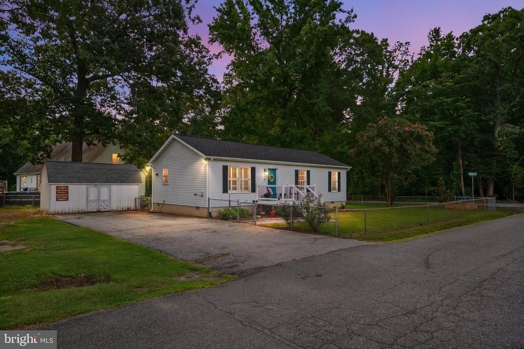 4733 WASHINGTON AVENUE, SHADY SIDE, MD 20764
