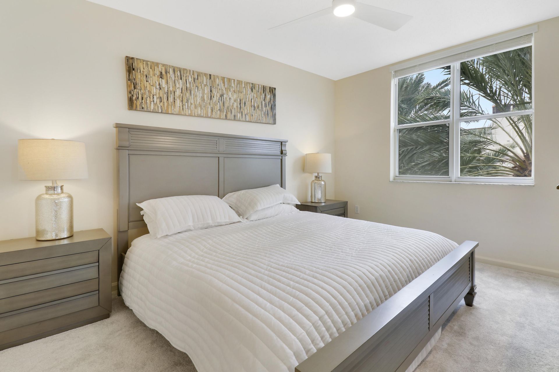 630 S Sapodilla Avenue S, Unit 411, West Palm Beach, FL 33401 Photo