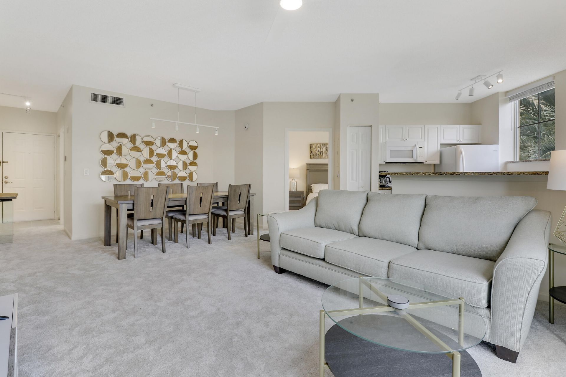 630 S Sapodilla Avenue S, Unit 411, West Palm Beach, FL 33401 Photo