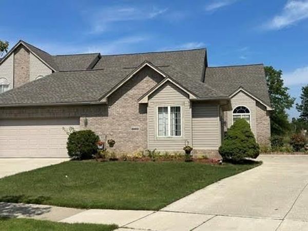 32400 Gateway Drive, Unit 3, Romulus, Mi 48174
