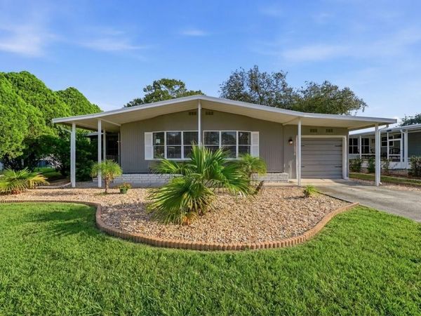 15994 BROOKRIDGE BOULEVARD, BROOKSVILLE, FL 34613
