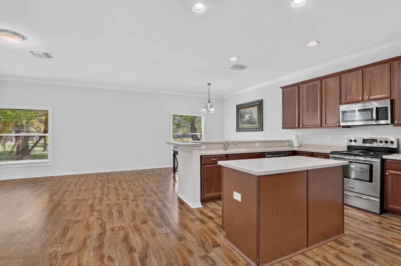 8083 Silver Birch Way , Lehigh Acres, FL 33971 Photo