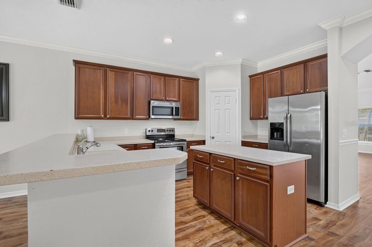 8083 Silver Birch Way , Lehigh Acres, FL 33971 Photo
