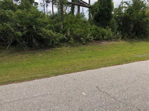 201 JADE STREET , ROTONDA WEST, FL 33947