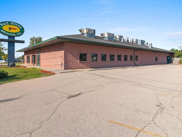 2029 Old Peshtigo COURT, Marinette, WI 54143