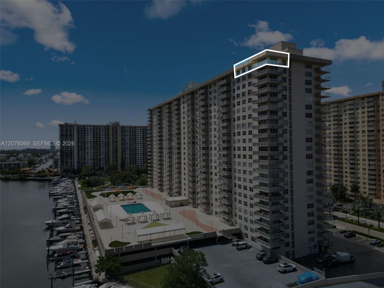250 174th St, Unit 2304, Sunny Isles Beach, FL 33160 Photo