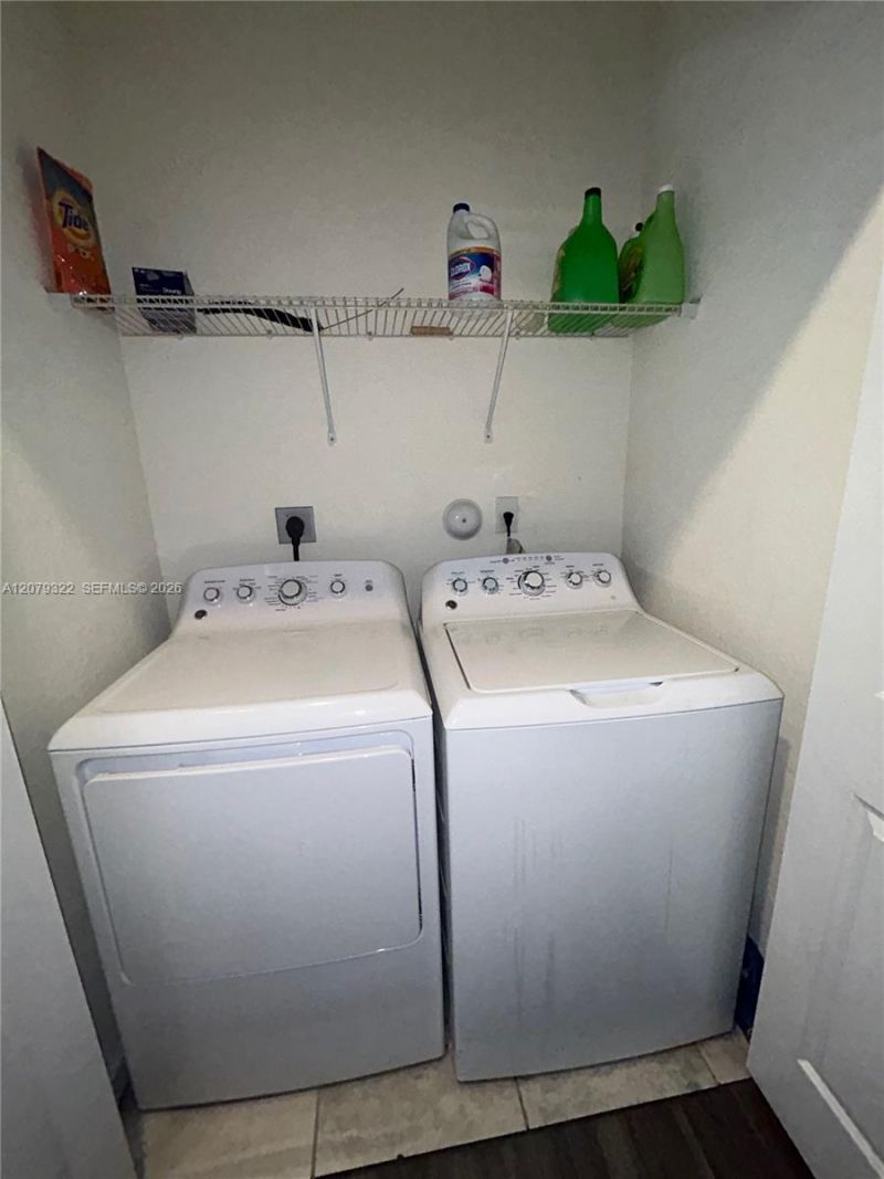 181 NE 25th Ter, Homestead, FL 33033 Photo