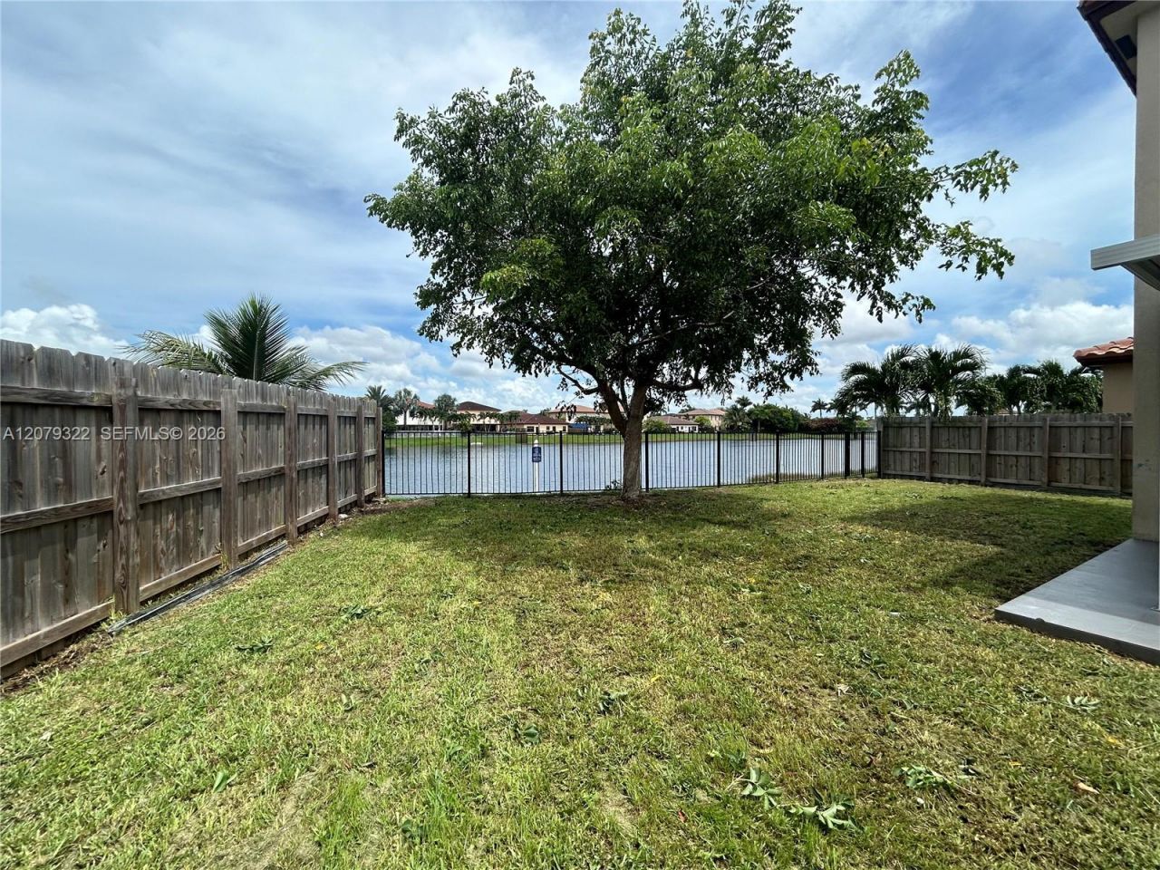 181 NE 25th Ter, Homestead, FL 33033 Photo