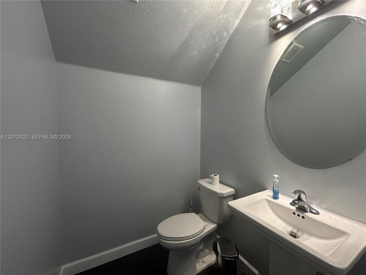 181 NE 25th Ter, Homestead, FL 33033 Photo