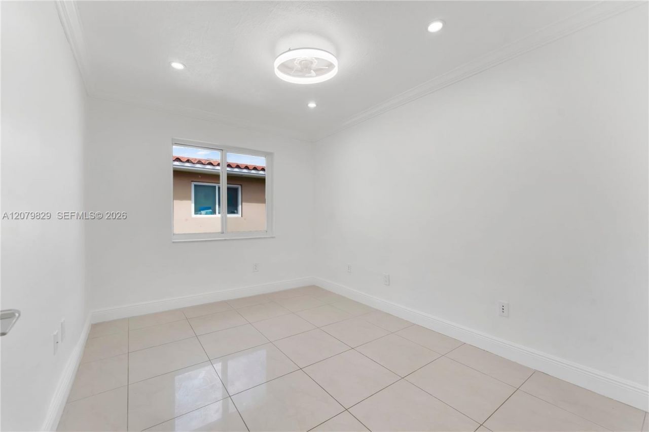 3250 SW 72nd Ct, Unit 3250, Miami, FL 33155 Photo