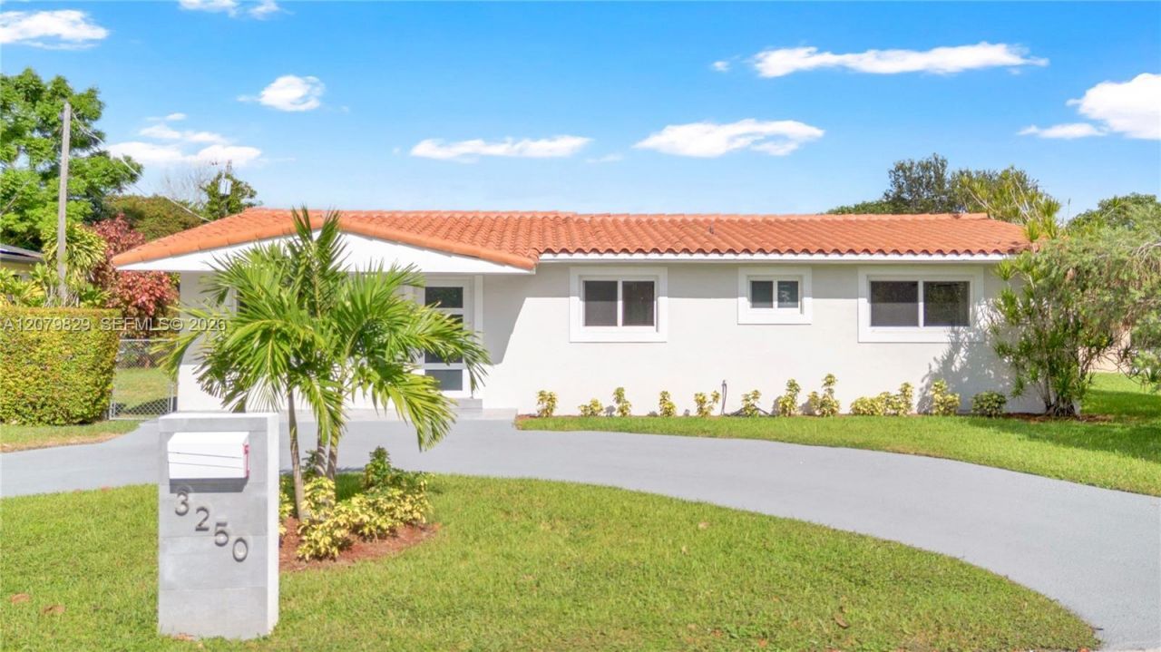 3250 SW 72nd Ct, Unit 3250, Miami, FL 33155 Photo