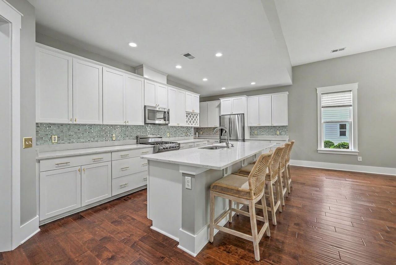 6002 Wild Azalea Road Photo 8