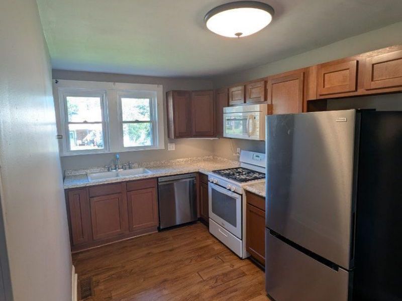 6812 Goshen Road, Goshen Township, OH 45122 Photo 13