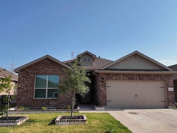 6244 Weaving Loom Way, Fort Worth, TX 76179
