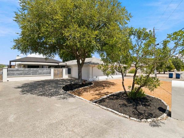 2988 COLLEEN DR, Canyon Lake, TX 78133