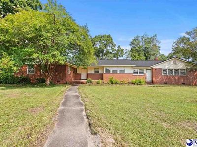 1601 Maple Dr, Dillon, SC 29536