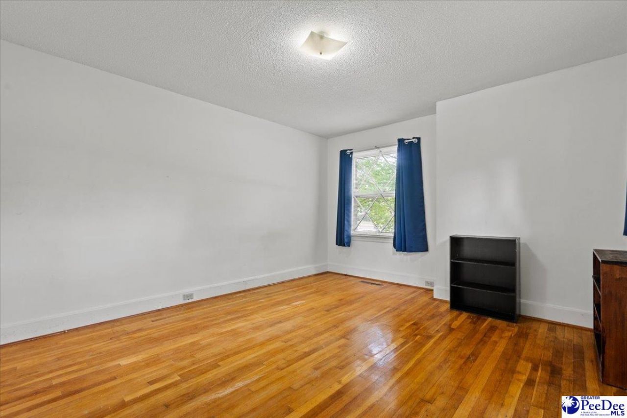 1601 Maple Dr Photo 25