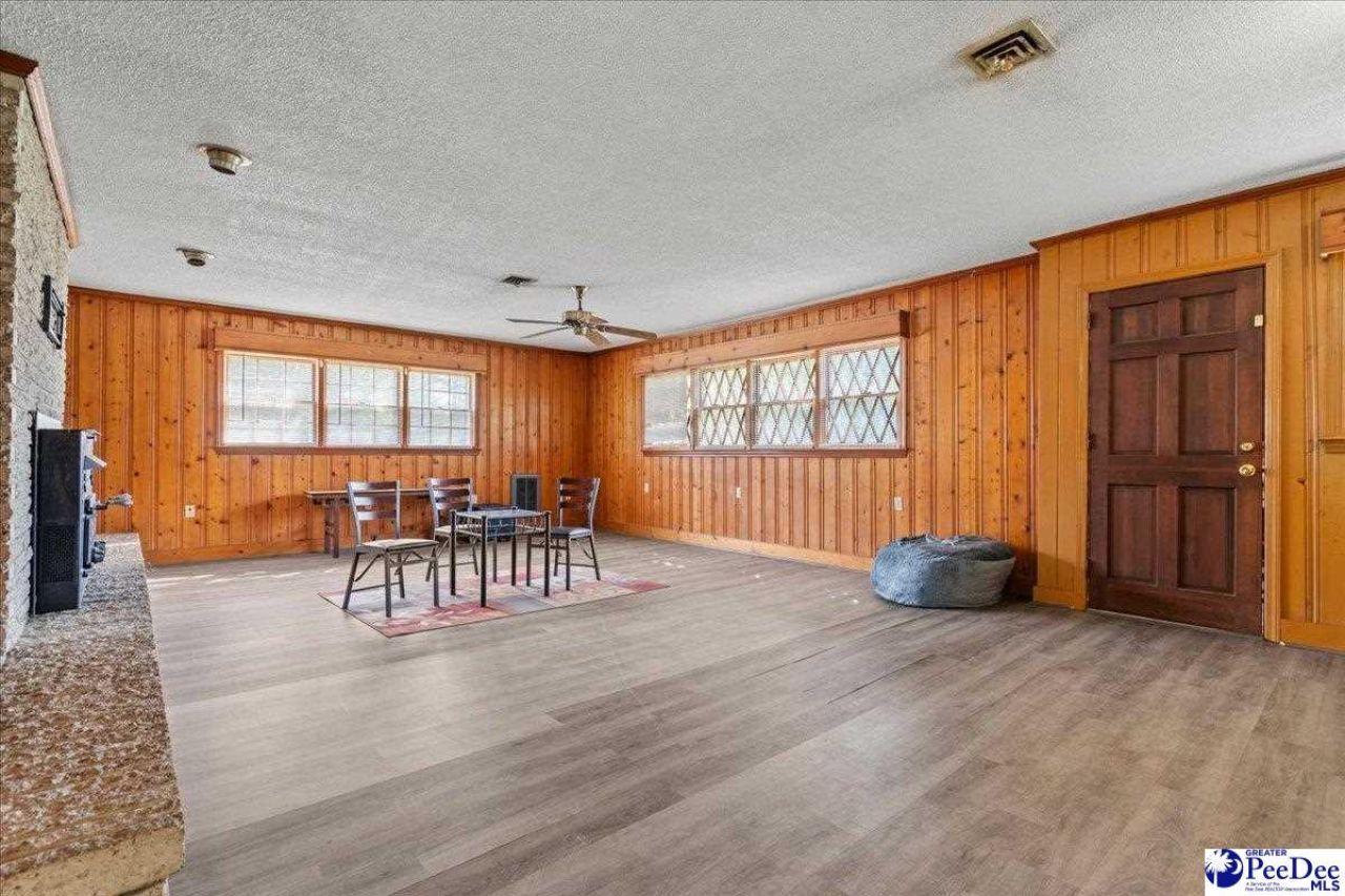 1601 Maple Dr Photo 35