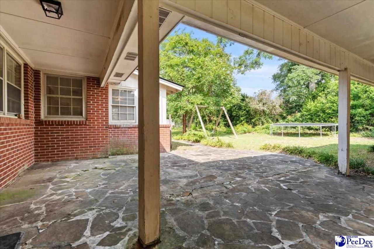 1601 Maple Dr Photo 39