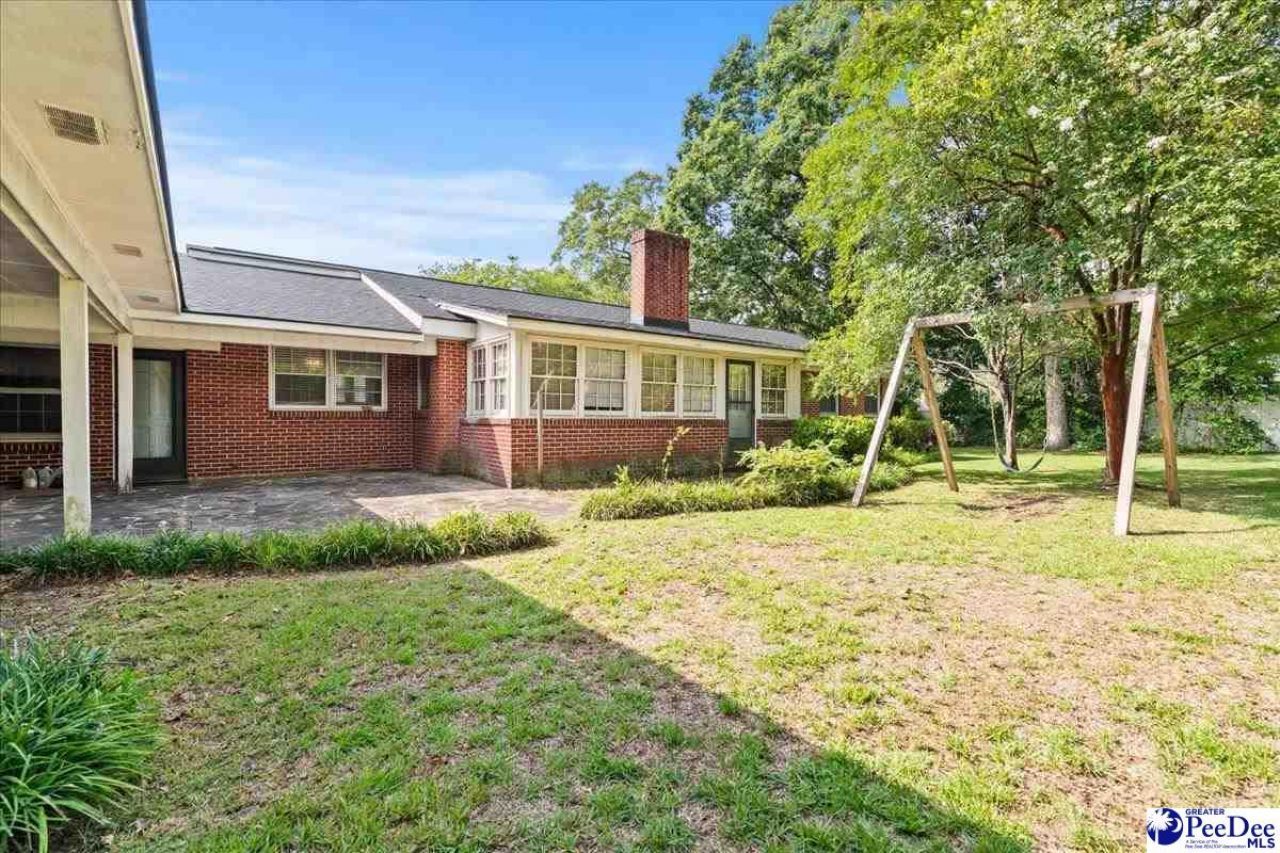 1601 Maple Dr Photo 40