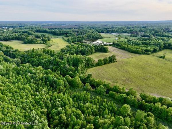 00001 County Road 204 , Tiplersville, MS 38674