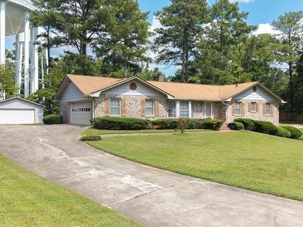 270 Hembree Road, Roswell, GA 30075