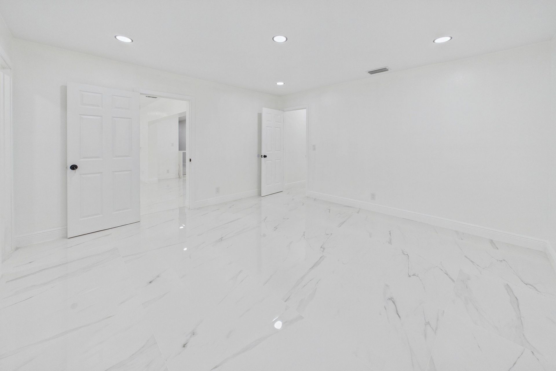 520 NW 43rd Avenue, Plantation, FL 33317 Photo
