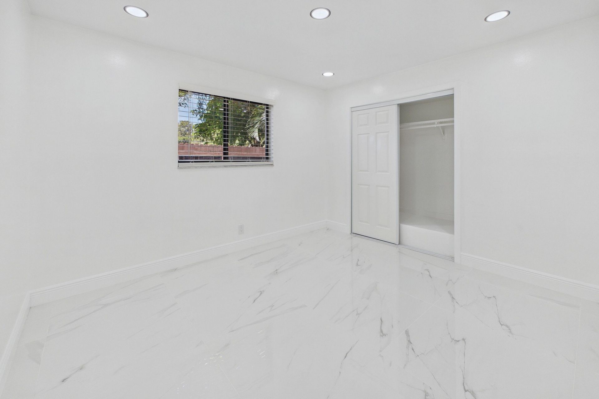 520 NW 43rd Avenue, Plantation, FL 33317 Photo
