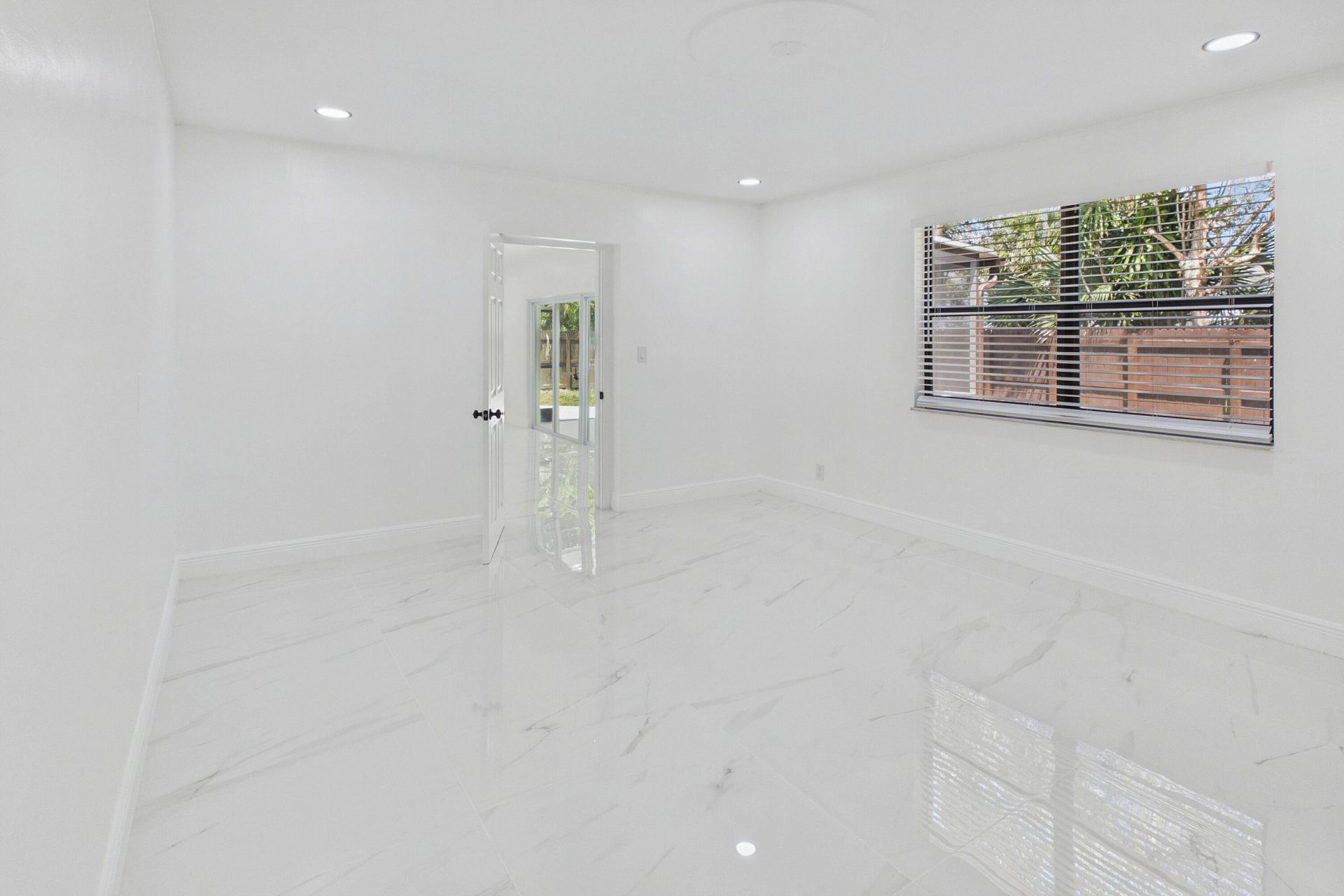 520 NW 43rd Avenue, Plantation, FL 33317 Photo