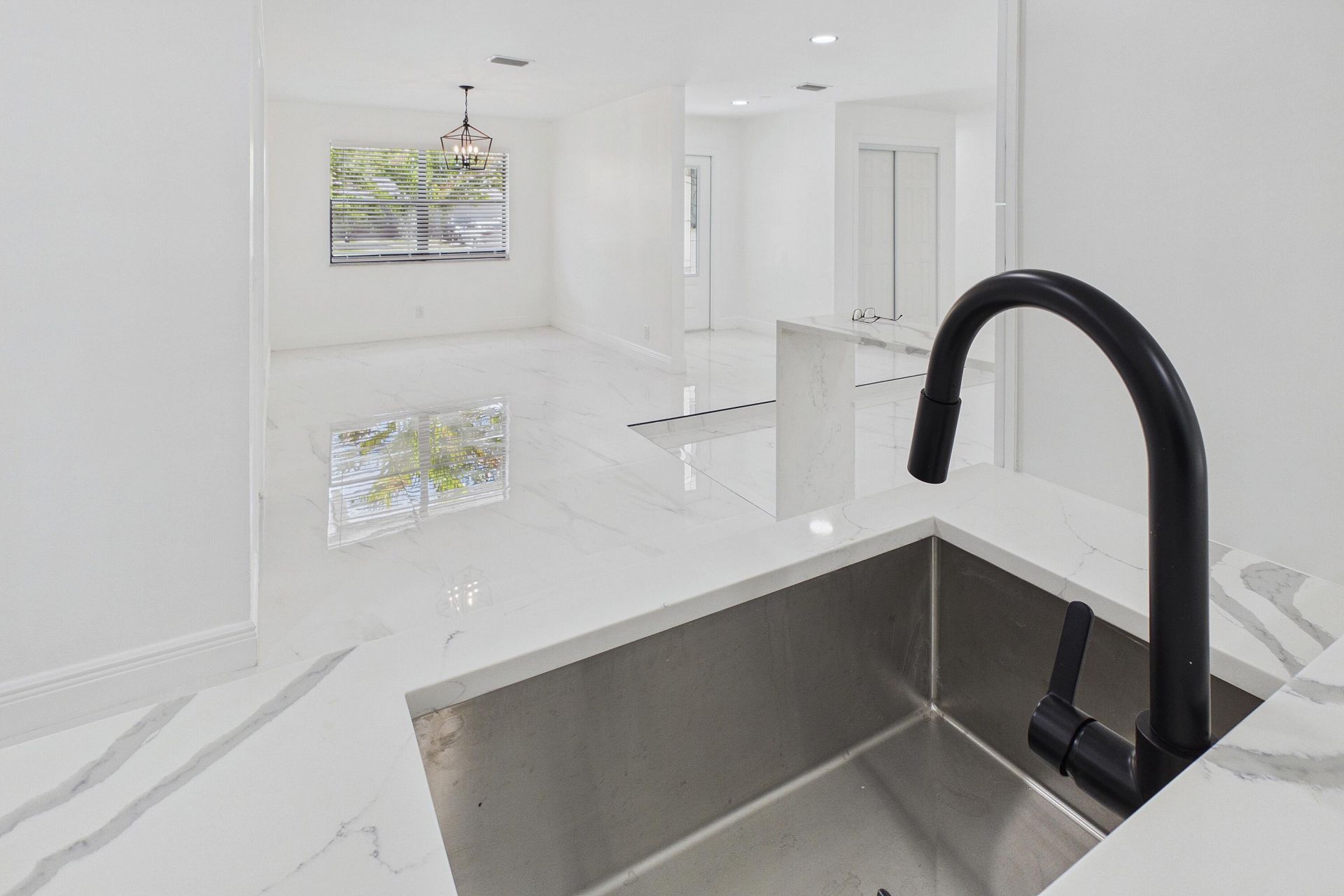520 NW 43rd Avenue, Plantation, FL 33317 Photo